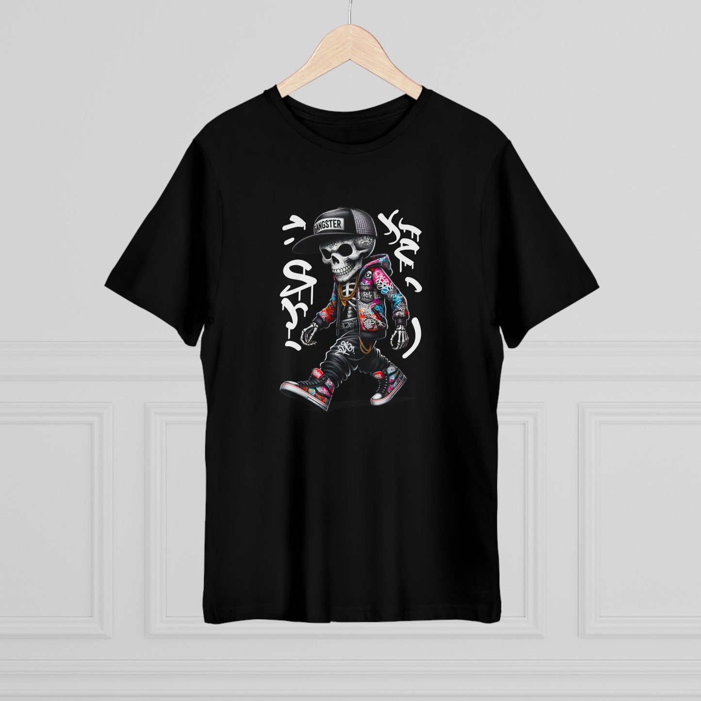 Skater Skull Tee — 'Be Unique Be Urself' Graphic T-Shirt