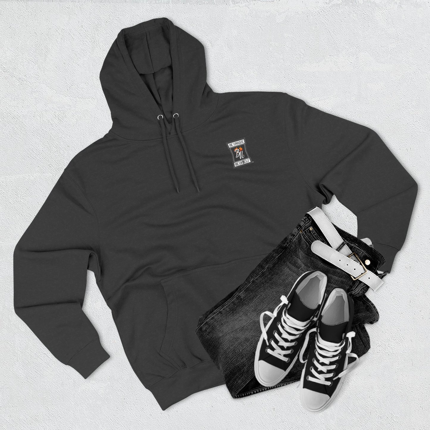 Cozy Love Hoodie - Three-Panel Fleece with Warm Design