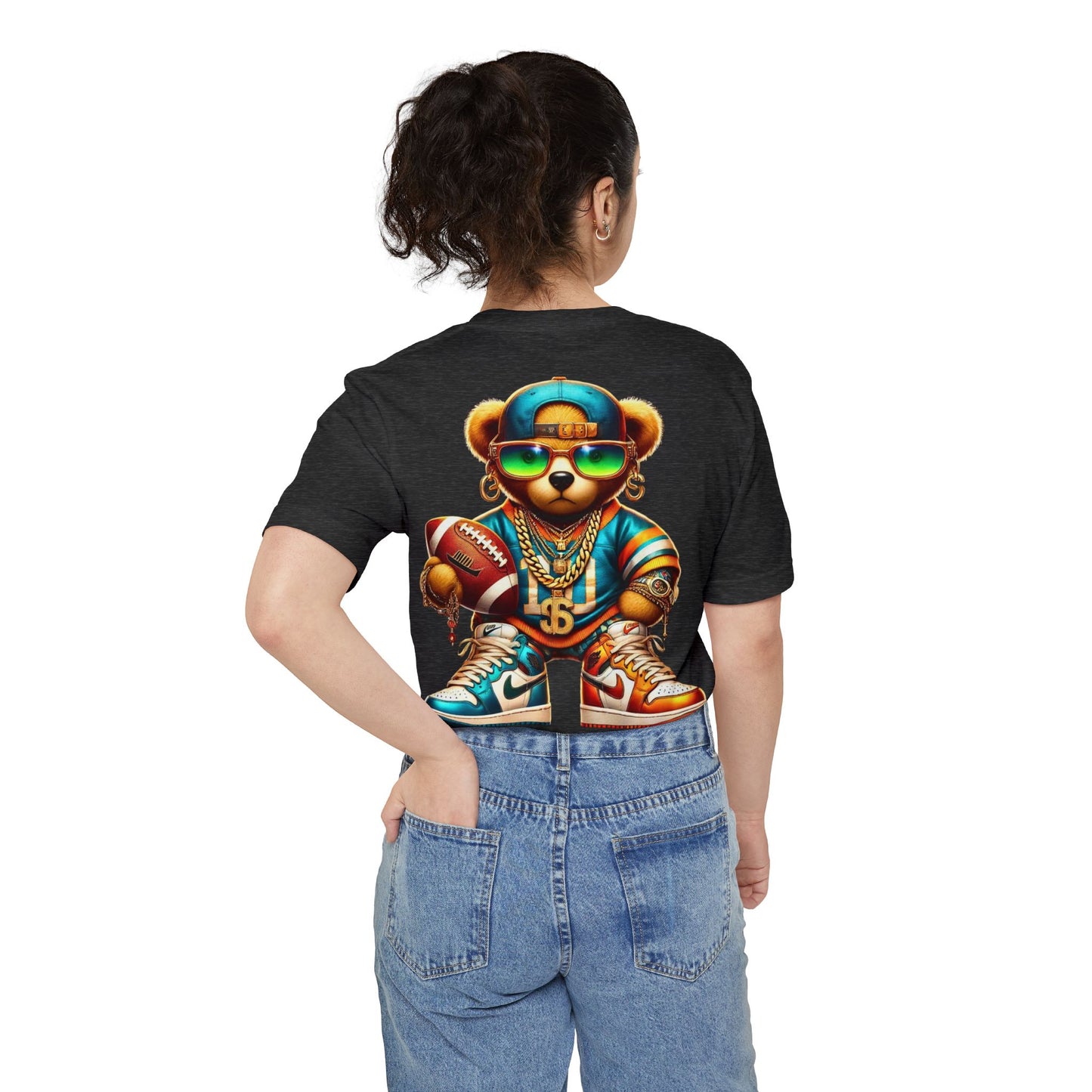 Trendy Hip-Hop Bear Pocket T-Shirt | Unisex Streetwear Tee | Cool Graphic Tee for Sports Lovers | Gift for Teens & Athletes