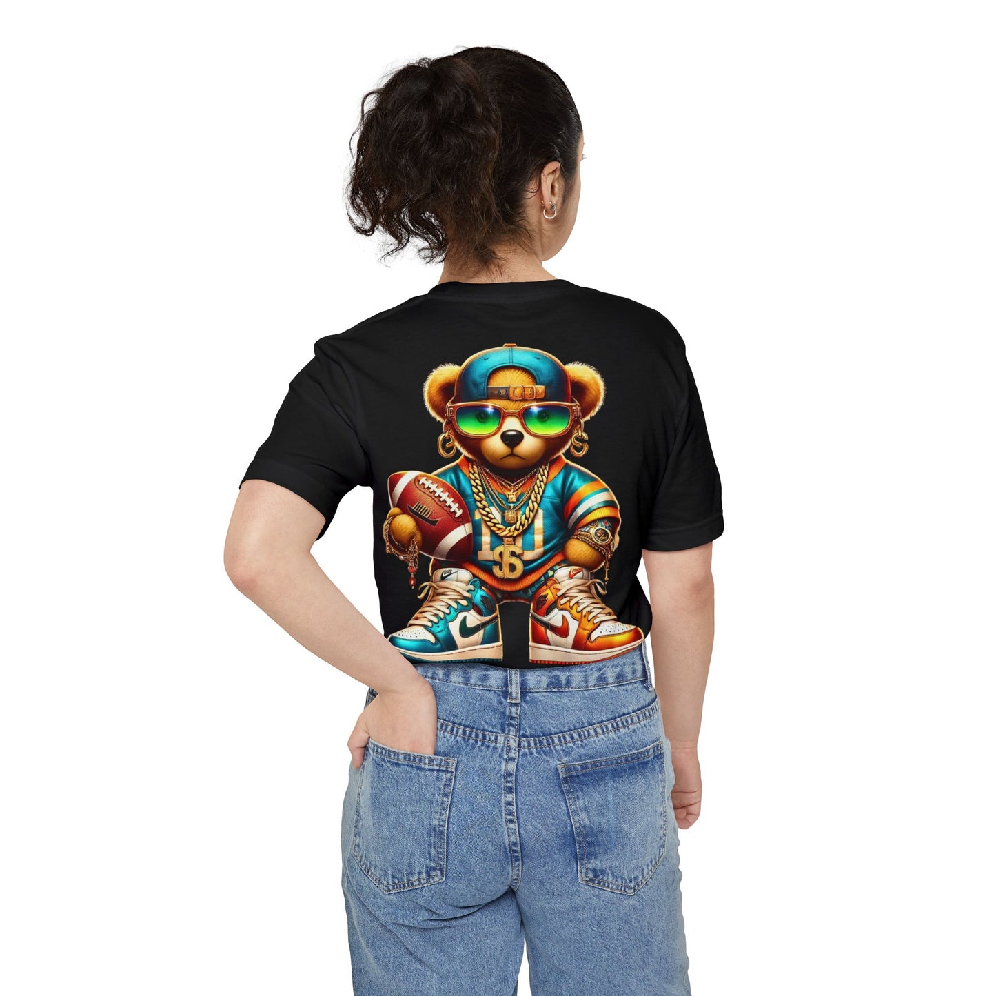 Trendy Hip-Hop Bear Pocket T-Shirt | Unisex Streetwear Tee | Cool Graphic Tee for Sports Lovers | Gift for Teens & Athletes