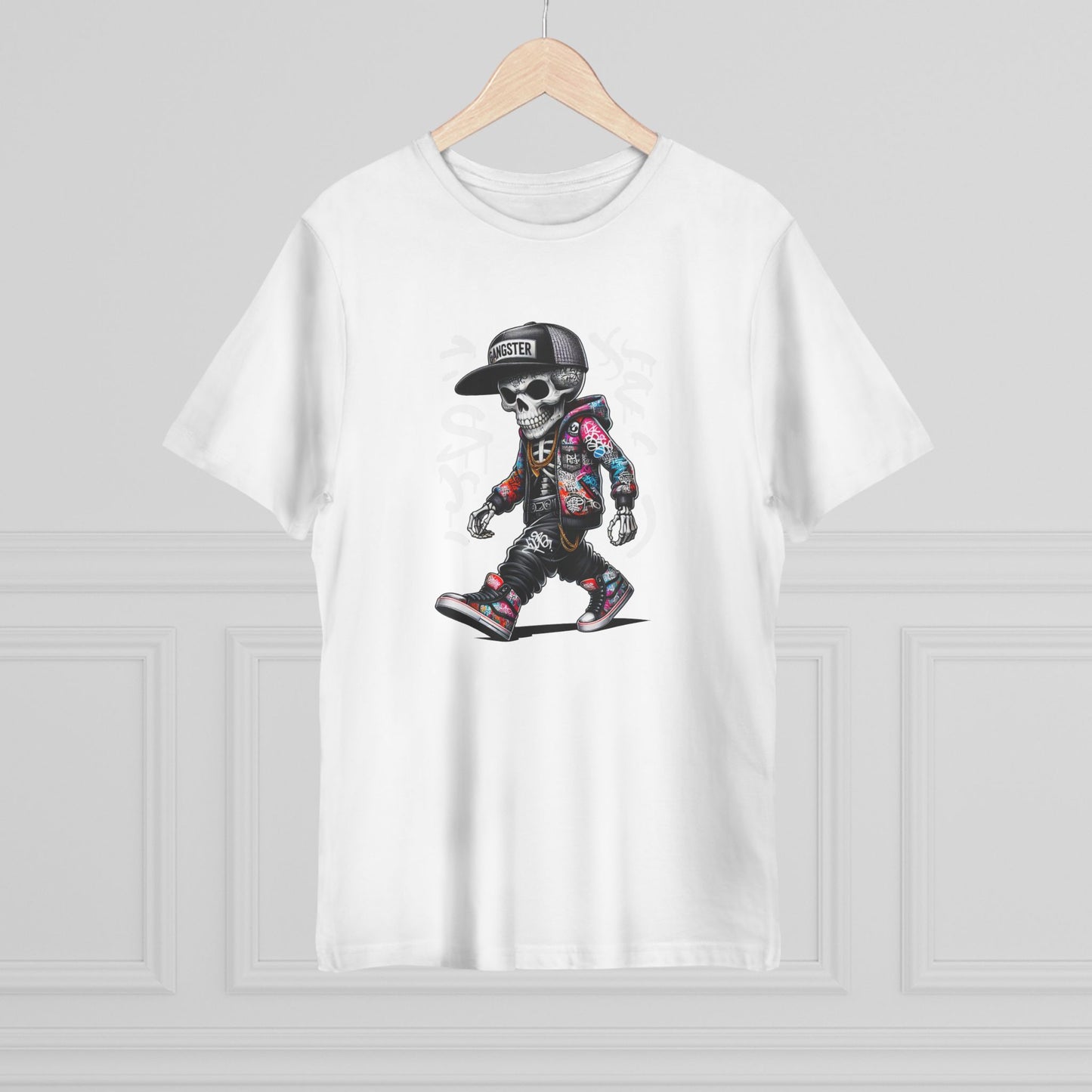 Skater Skull Tee — 'Be Unique Be Urself' Graphic T-Shirt