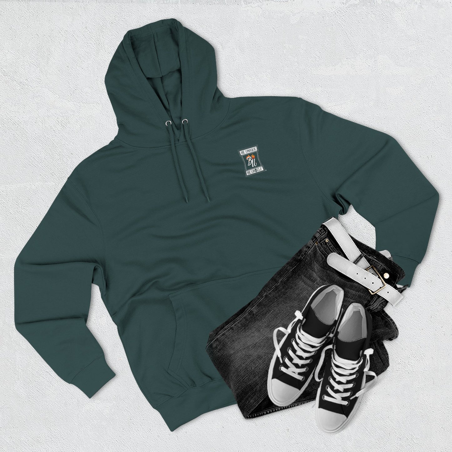 Cozy Love Hoodie - Three-Panel Fleece with Warm Design