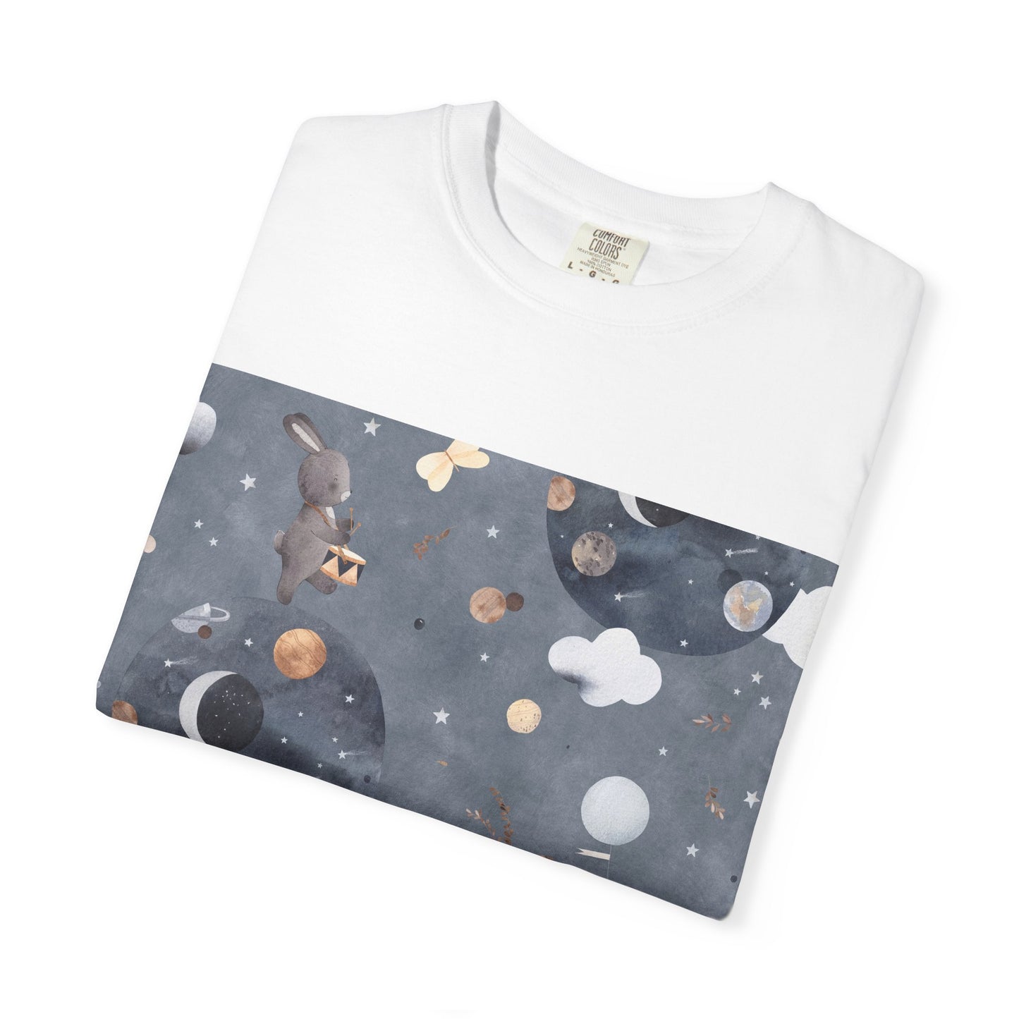 Whimsical Space-Themed T-Shirt, Unisex Graphic Tee, Comfortable Casual Wear, Unique Gift for Friends, Everyday Style, Be Unique Be Yourself